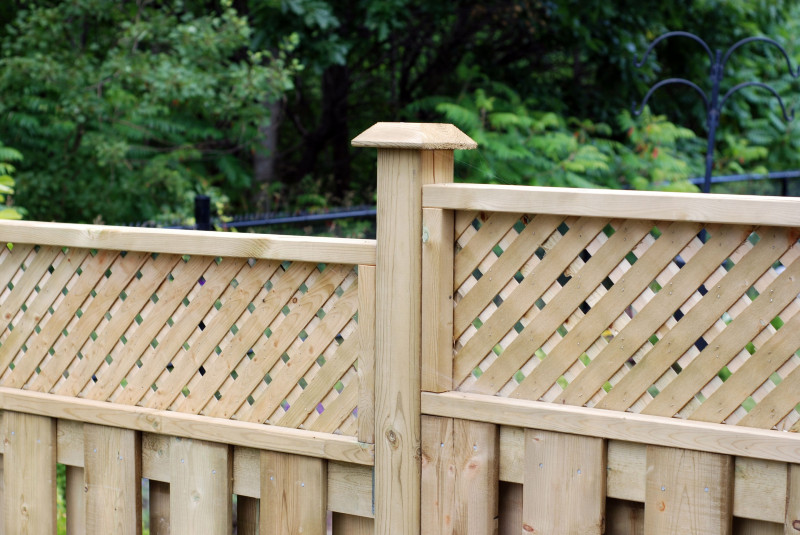 Hiring an Expert for a Fence Replacement in Christiansburg, VA