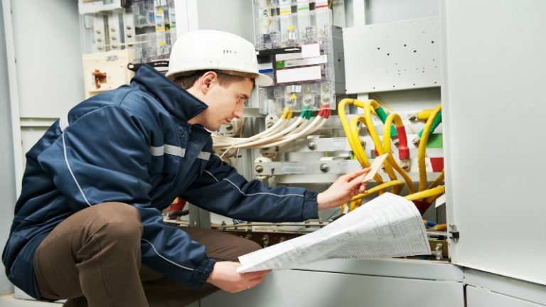 Shocking Signs That You Need a Residential Electrician in Spokane, WA